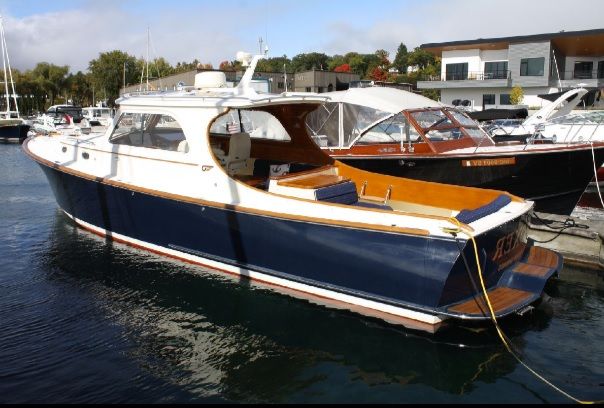 36’ Hinckley Picnic Boat EP (Extended Pilothouse) for sale