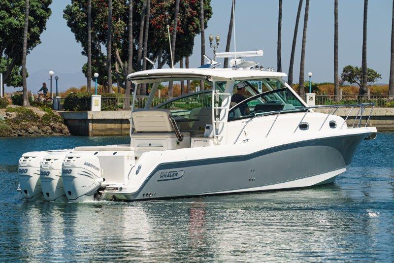 34’ Boston Whaler 345 Conquest 2016