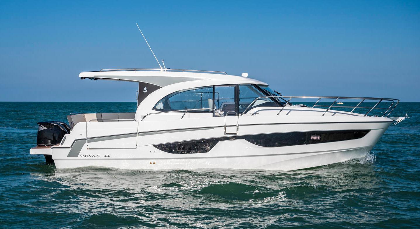 2022 Beneteau Antares 11